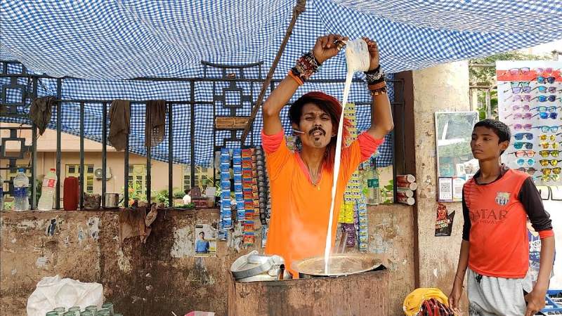vaayaral dolee chaay vaale ka shuruaatee saphar