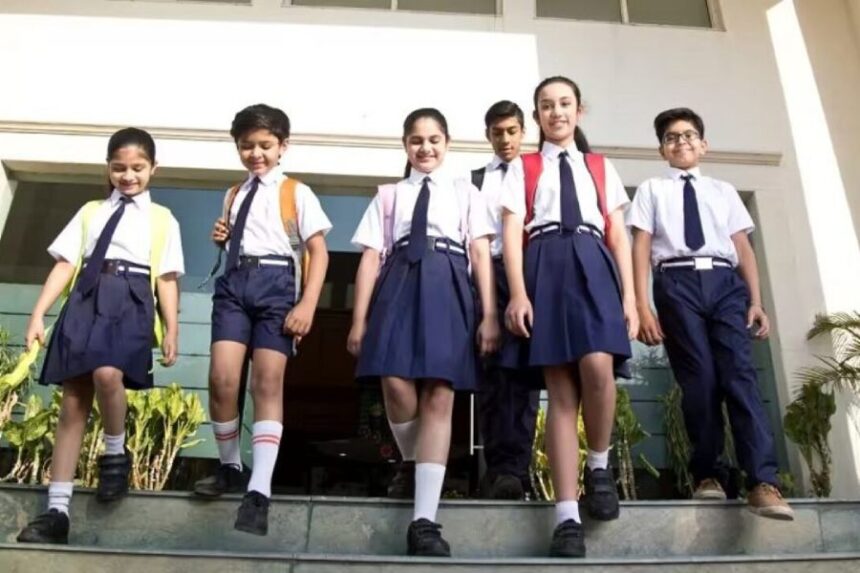 sarakaar dvaara ka hua aadesh jaaree garmiyon kee vajah se skool honge band