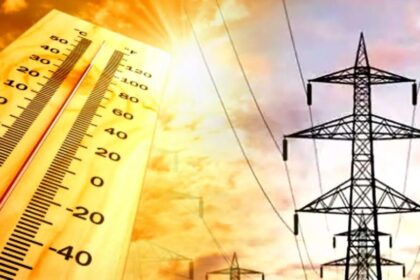 Badhati hui garmi me badhi electercity ki demand