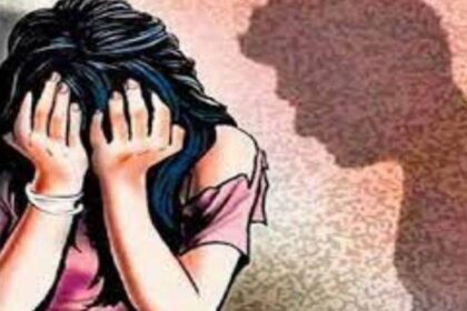 Darindgi ki sabhi haden paar sasur ne kiya bahu ki ijjat ko taar taar