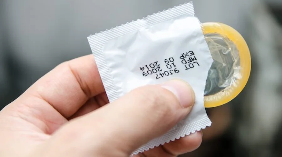 condom ka use kab karana chahiye