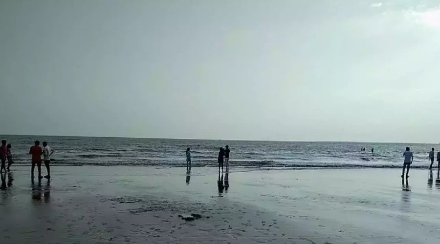 dooms beach ki sachchai