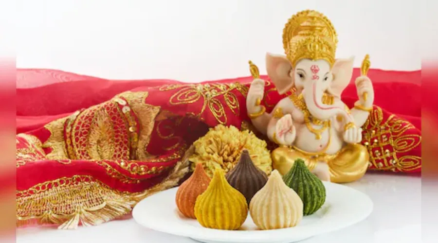 ganesh chaturthi kaise manai jati hain