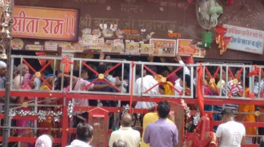 mehandipur balaji mandir ki pooja