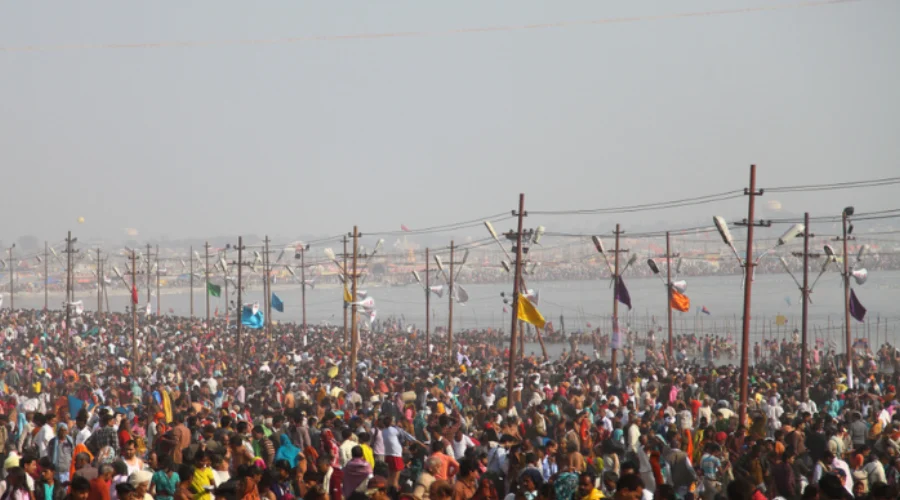 Kumbh Mela har 12 salon mein hi kyon lagata hain