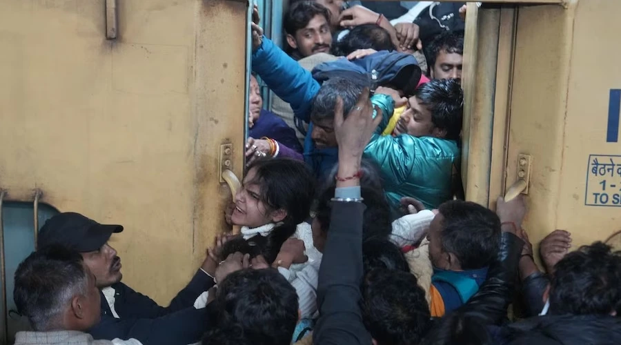 Itani badi ghatana ke bad prashasan ko nahin thi khabar