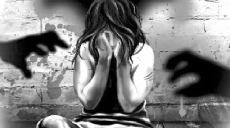 Mahila ko diya purani jaan-pehchan ka jhansa