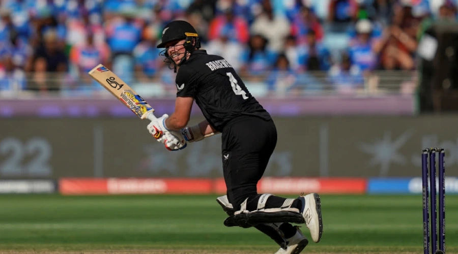 New Zealand ke liye Bracewell-Mitchell ne jade ardhashatak