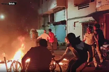 bharat ki jeet ke jashan mein bhadaki hinsa