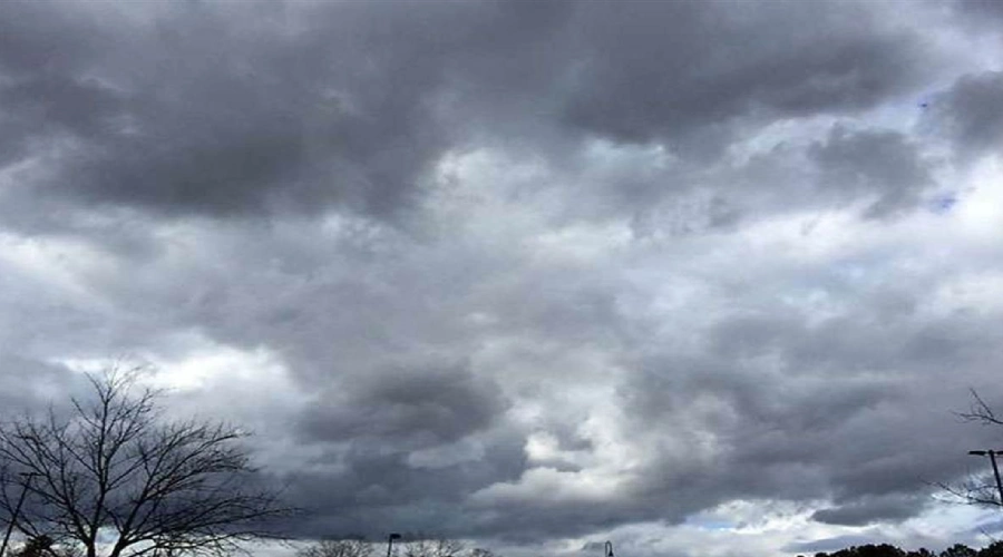 Narwana mein badla mausam, sham ko bana raat ka nazara