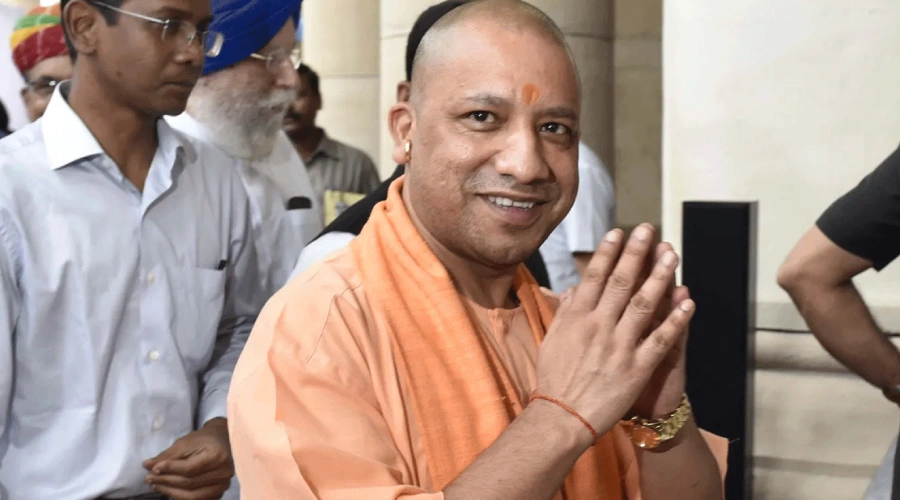 Parivar tyagne se lekar mister yogi banane tak ka safar
