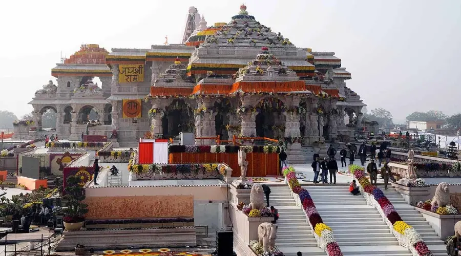 Ayodhya ka pramukh dharmik sthal